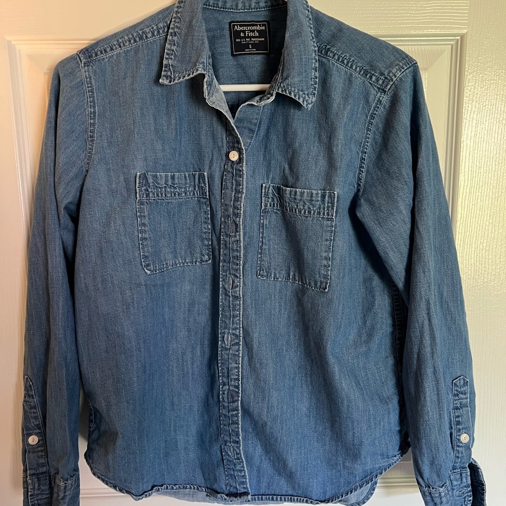 Womens Abercrombie Boyfriend Button Up